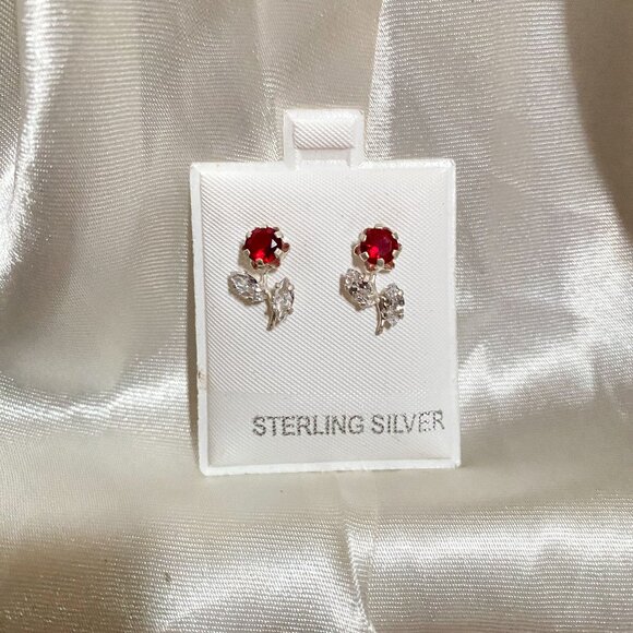Red Gemstone Flower Earrings - Picture 1 of 3